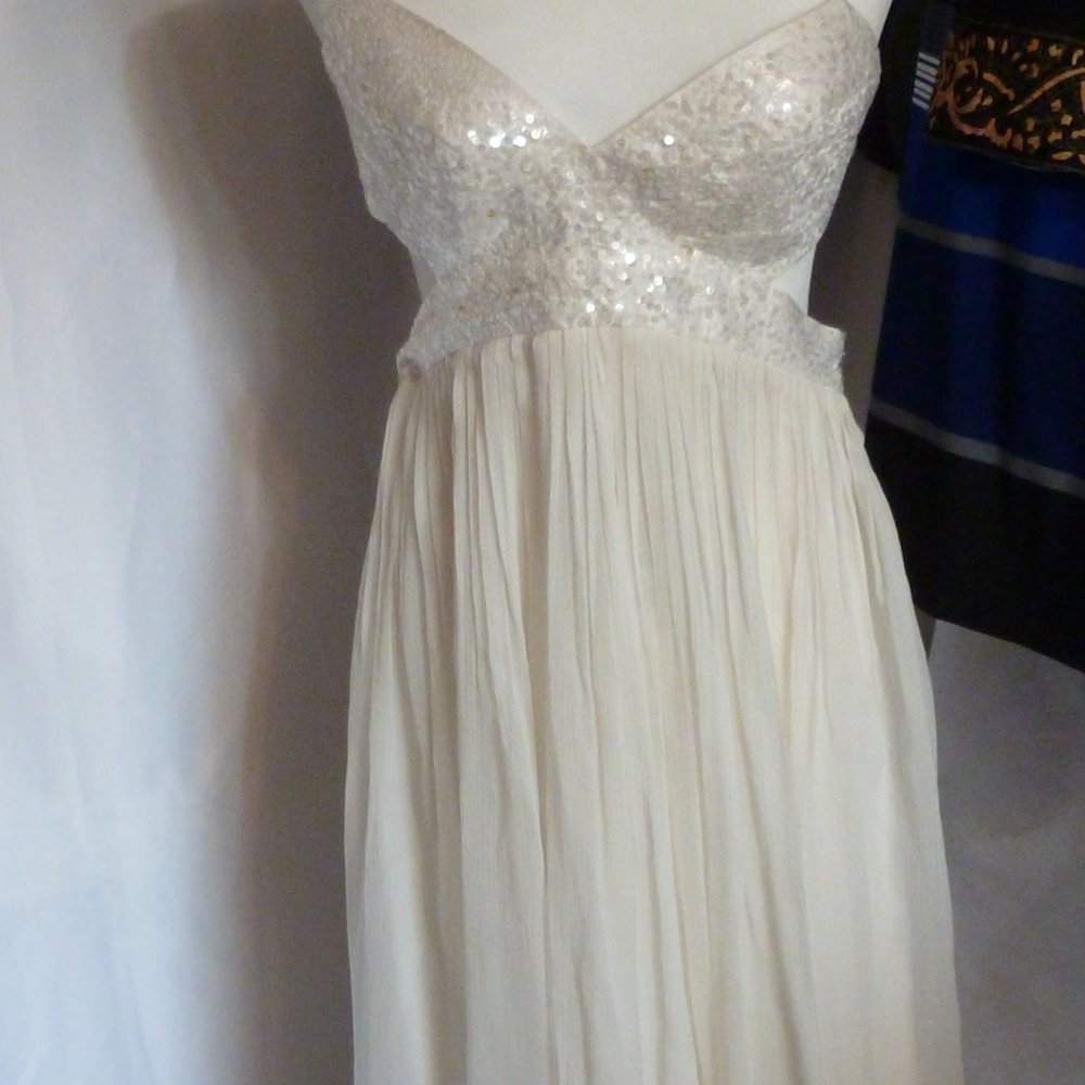 BCBGMAXAZRIA Off-White Beaded Silk Dress | Open Back | Size 6 | NWT